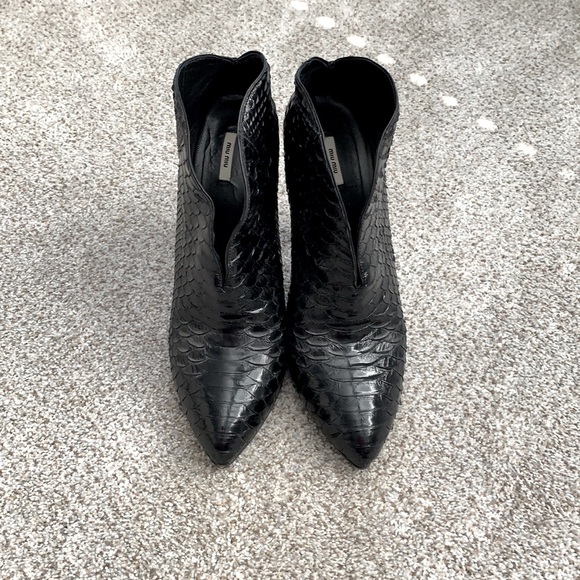 Miu Miu Python Snake Heeled Ankle Booties. Sz 40. - Picture 4 of 8